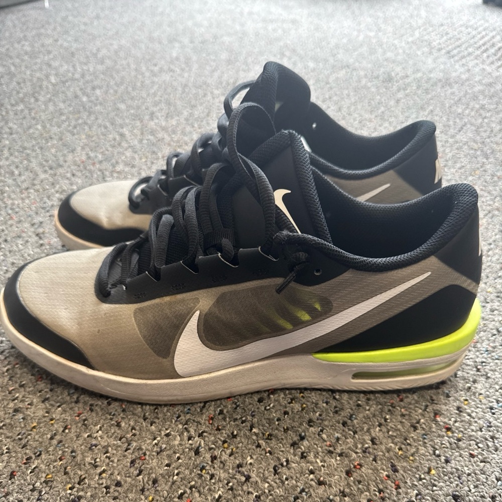 Nike Air Max Vapor MS. Men’s size 12 multi surface tennis shoe.